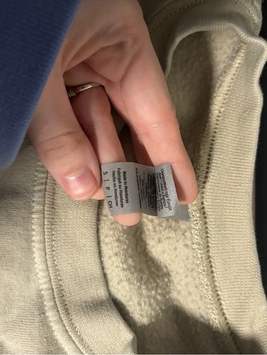 Sweatshirt - Picture 3 of 3